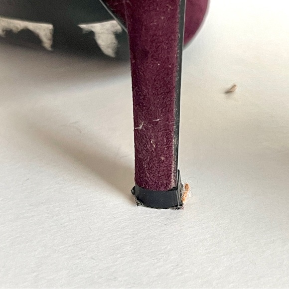 NINE WEST | Purple Elastic Detail Faux Suede Booties Sz 9 - Picture 4 of 11